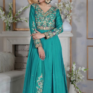 NEW--STUNNING INDIEN/PAKISTANI BELLE BRODERIE ZARI TRAVAIL SUR VESTE ET ROBE PANTALON POUR Party-wear-robe pour fête/mariage = 2023 - Product Image 1