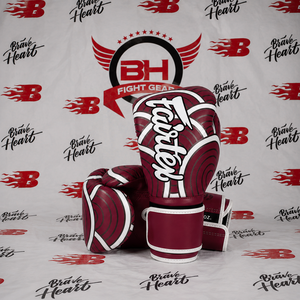 Guantes de Boxeo Brave Heart Azules y Blancos con Estampado por Sublimación, Cierre de Velcro, Equipo de Artes Marciales para Adultos - Product Image 4