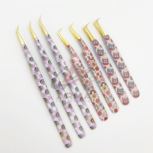 Pince à épiler d'extension de cils en acier inoxydable de vente chaude pince à épiler en fibre enduite de papier d'aspect naturel - Product Image 1