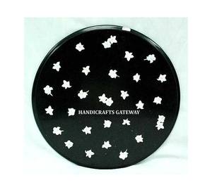 Meilleur prix dessus de table en incrustation de marbre noir naturel au design floral fait à la main meubles de salon modernes au design simple pour les acheteurs - Product Image 1