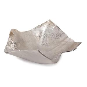 Bol décoratif en aluminium fabriqué à la main avec un design d'onde unique, idéal pour la présentation de fruits et l'utilisation de cadeaux. - Product Image 4