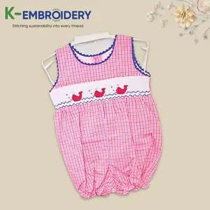 スモック子供服ピンクギンガムイルカジャンプスーツプレイスーツボディスーツ高品質子供服K-刺Embroidery