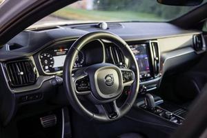 VOLVO V60 RECHARGE T8 POLESTAR 2020 d'occasion, conduite à gauche/droite - Product Image 3