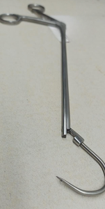 Ensemble d'instruments de ligature et de suture vaginal manuel en acier inoxydable allemand, crochet Miya, forceps alligator, avec un design durable - Product Image 2