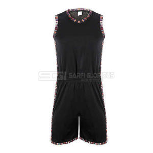 Uniforme de Baloncesto Hecho en Fábrica, Número y Nombre Personalizados, Tallas Grandes Disponibles, Varios Colores, 100% Poliéster para Equipos y Clubes - Product Image 3