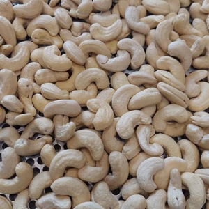 Nueces de Anacardo de Fábrica Confiable W180 W240 W320 Kaju Badam SANTIGO Nueces de Anacardo Secas Exportadas a Todo el Mundo - Product Image 1