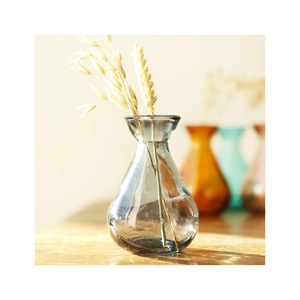 Vase supérieur en verre recyclé pour décoration de la maison disponible en tailles et couleurs personnalisées - Product Image 4