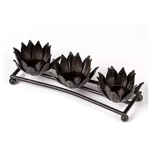 Sculpture décorative galvanisée de haute qualité, artisanale, moderne et artistique, parfaite pour les tables, les étagères et les intérieurs - Product Image 3