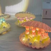 Lampe de nuit miniature en forme de tulipe en coquillage faite à la main, fonctionnant sur piles, lampe de chevet, artisanat DIY, fournisseur de fête, chambre à coucher