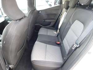 RENAULT CLIO 2023 USADO, 1.0CCM GASOLINA/ 1.3L GASOLINA, TRANSMISIÓN MANUAL EDC 67KW 65HP 1.0CCM EURO 3 EN VENTA - Product Image 3