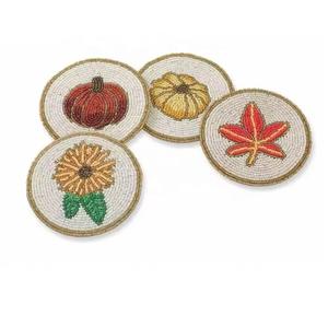 Sous-verre perlé brodé à la main de style mat OEM sous-verre avec logo personnalisé pour boissons tasse personnalisée sous-verre carré de forme ronde - Product Image 5