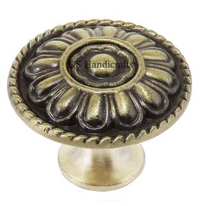 Perillas de puerta de cocina modernas superventas de latón antiguo, perillas y tiradores de armario de latón cepillado, perilla de cajón de cocina. - Product Image 5