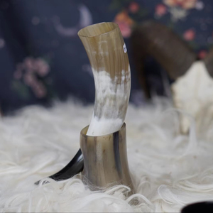 แตรสำหรับดื่มไวกิ้งทำจากธรรมชาติเป็นมิตรต่อสิ่งแวดล้อมดีไซน์รูปสัตว์รูปควาย - Product Image 1