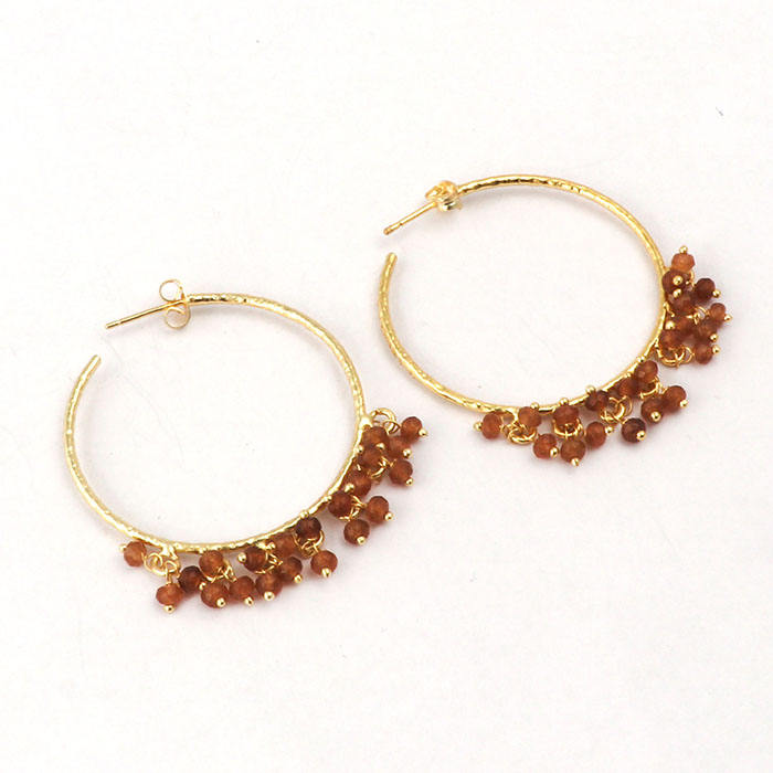 สีน้ำตาล