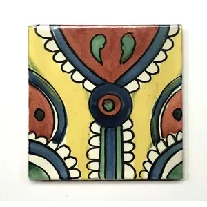 Azulejo de pared de cerámica esmaltada 4x4 hecha a mano con diseño Tribal acabado brillante para murales de pared de artes y manualidades - Product Image 1