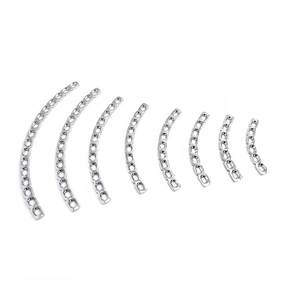 Placa Curva de Reconstrucción Veterinaria Ortopédica de Acero Inoxidable de 3.5 mm, Lote de 8 Piezas, Instrumentos de Cirugía de Fijación Ósea Autoclavables - Product Image 5