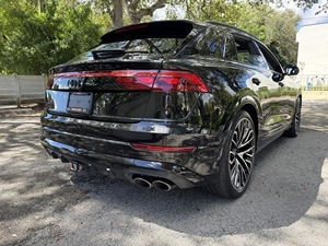2024 ออดี้ SQ8 เพรสทีจ เครื่องยนต์ทวินเทอร์โบชาร์จ 4.0 ลิตร V8 เกียร์อัตโนมัติแปดสปีด - Product Image 4