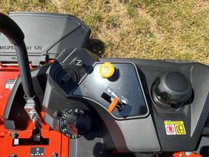 เครื่องตัดหญ้าแบบ Zero Turn รุ่น Kubota ZD1211 ปี 2026 – พลังงานดีเซลที่ผสมผสานความแม่นยำระดับมืออาชีพ - Product Image 6