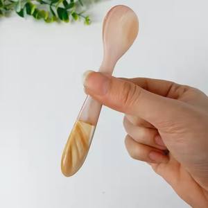 Gran oferta en cuchara de caviar madre perla de tamaño Mini de concha Natural para maquillaje cosmético crema Facial Scooping - Product Image 4