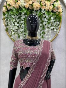 Hermoso Sari de Diseñador Listo para Usar con Trabajo de Hilo y Lentejuelas - Product Image 2