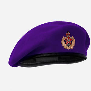 Bérets en tissu doux, nouveau style, de qualité supérieure, couleur unie, légers - Product Image 1