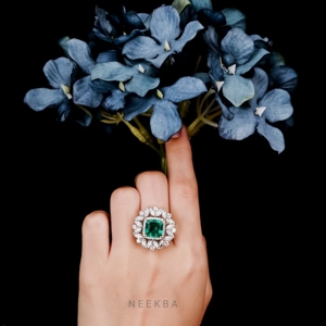 แหวนทองคำ10K สีขาวมรกตสุดหรูสำหรับสตรีสีเขียวมรกตแหวนหมั้นทำมือแหวนทองคำขาว10K - Product Image 5