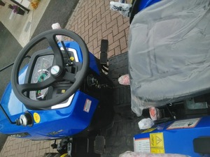 Nouveau tracteur compact Solis 65 CV avec boîte de vitesses - Product Image 5