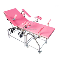 Table de lit manuelle sur le divan pour l'examen de la parturition gynécologique pour accouchement obstétrique à l'hôpital