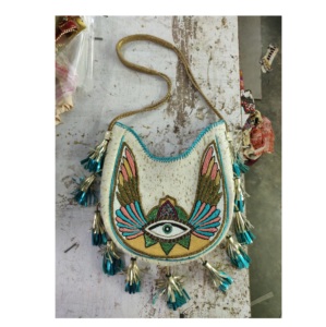 Sac fourre-tout en cuir bohème Boho fabriqué à la main pour femmes sacs à bandoulière pochette de soirée et shopping en perles de l'Inde - Product Image 3