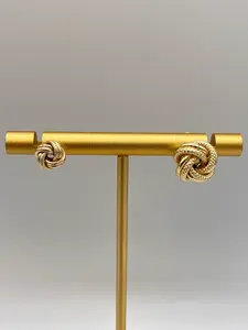 Estilo Vintage para mujer, chapado en oro de 18 quilates, sin diamantes, joyería hecha a mano, pendientes de oro macizo para mujer - Product Image 4