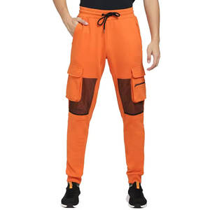 Pantalones Holgados de Corte Relajado para Hombre con Estilo Moderno, Pantalones Holgados con Entrepierna Caída y Aspecto Atrevido - Product Image 1