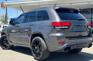 Jeep Grand Cherokee Trackhawk 2019 Usado, Volante a la Izquierda - Product Image 3