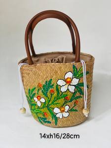 Sac cylindrique compact fabriqué à la main avec fermeture à glissière florale deux poignées pratiques pour les sorties de café réunions de promenades en ville - Product Image 3