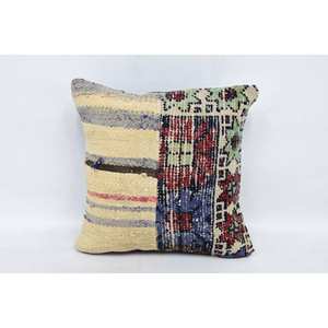 Oreiller Kantha en laine multicolore patchwork 16x16 pouces Coussin décoratif tissé avec motif vintage - Product Image 1