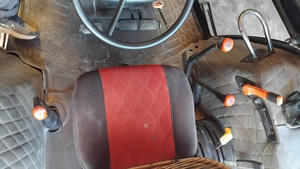 TRACTOR NEW HOLLLAND L95DT Tractor Tracción en las 4 ruedas Maquinaria agrícola Alta calidad a buen precio - Product Image 5