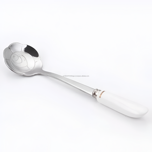 Cuchara de postre de té y café con diseño de flores doradas Premium para restaurante de fiesta - Product Image 2