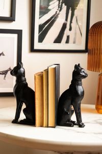 Metal Bookends With Protective Padding Preventing Scratches On Wooden Glass Or <b>Plastic</b> <b>Shelves</b> Surface - Product Image 3