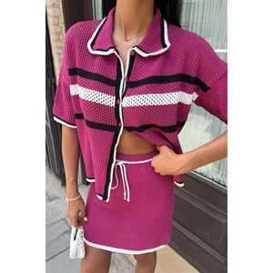 Conjunto de Punto Estilo Preppy 10102 con Cuello Camisero y Falda - Product Image 2