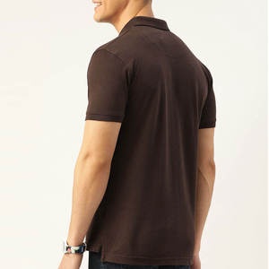 เสื้อโปโลผู้ชายผ้าฝ้ายพิมพ์โลโก้ตามสั่ง แขนสั้น เนื้อผ้านุ่ม ระบายอากาศดี สวมใส่สบาย รับผลิตแบบ OEM ขายส่งจำนวนมากจากโรงงาน - Product Image 3