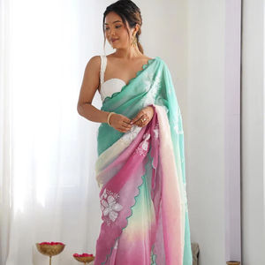 Saree en soie brute de Bangalore avec travail brodé élégant Saree de super qualité avec chemisier pour les fêtes d'été - Product Image 1