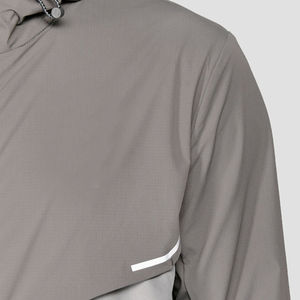 Conjunto Deportivo de 2 Piezas para Hombre, Chaqueta Cortavientos y Pantalones Jogger de Nailon Ligero de Secado Rápido para Invierno 2025, Venta OEM - Product Image 6