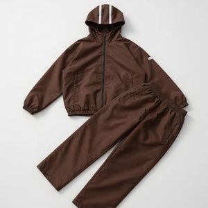 Survêtement ajusté moderne, vêtements de sport respirants en tissu extensible, idéal pour la gym, l'entraînement, la course à pied, élégant - Product Image 1