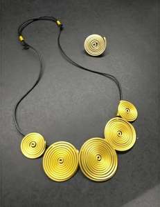 Premium Quality New Design <b>Necklace</b> Bohemia Handmade Metal & Resin Pendant <b>Necklace</b> - Product Image 4