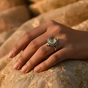 Anillo de Plata 925 con Turquesa Corte Princesa para Mujer - Piedra Natural con Baño de Rodio y Certificado IGI - Product Image 1