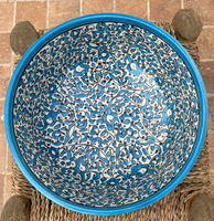 Grands bols de service marocains faits à la main en céramique d'argile écologique, couleurs personnalisables, design Fasiya peint à la main, bols à salade pour la cuisine