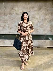 Pantalón Kurti de algodón con estampado Floral tradicional para mujer, nuevo diseño de impresión Digital para ropa de oficina regular, Exportación de bolsillo lateral - Product Image 3