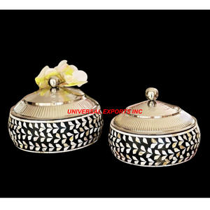 Calentador de alimentos de Metal inoxidable pulido brillante, cazuela de diseñador de forma redonda, olla caliente de Metal nueva con estilo clásico - Product Image 4