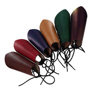 Protège-bras en cuir à lacets de guerrier historique fabriqué à la main Protège-bras durables et réglables pour les costumes médiévaux - Product Image 6