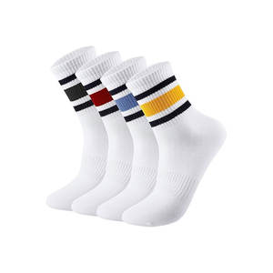 Athletic 4 pares de calcetines deportivos para mujer, calcetines a rayas para mujer, calcetines de algodón a rayas - Product Image 1