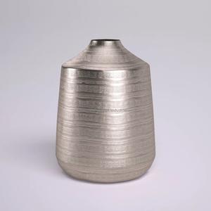 Floreros de Metal en Tendencia 2025 en Color Dorado para Decoración del Hogar y Mesa de Boda, Florero de Diseño para Decoración de Piso - Product Image 3